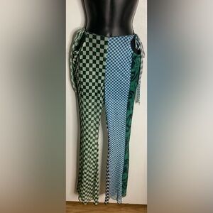 Vibrant Checkered Leggings in Green and Blue S/M
